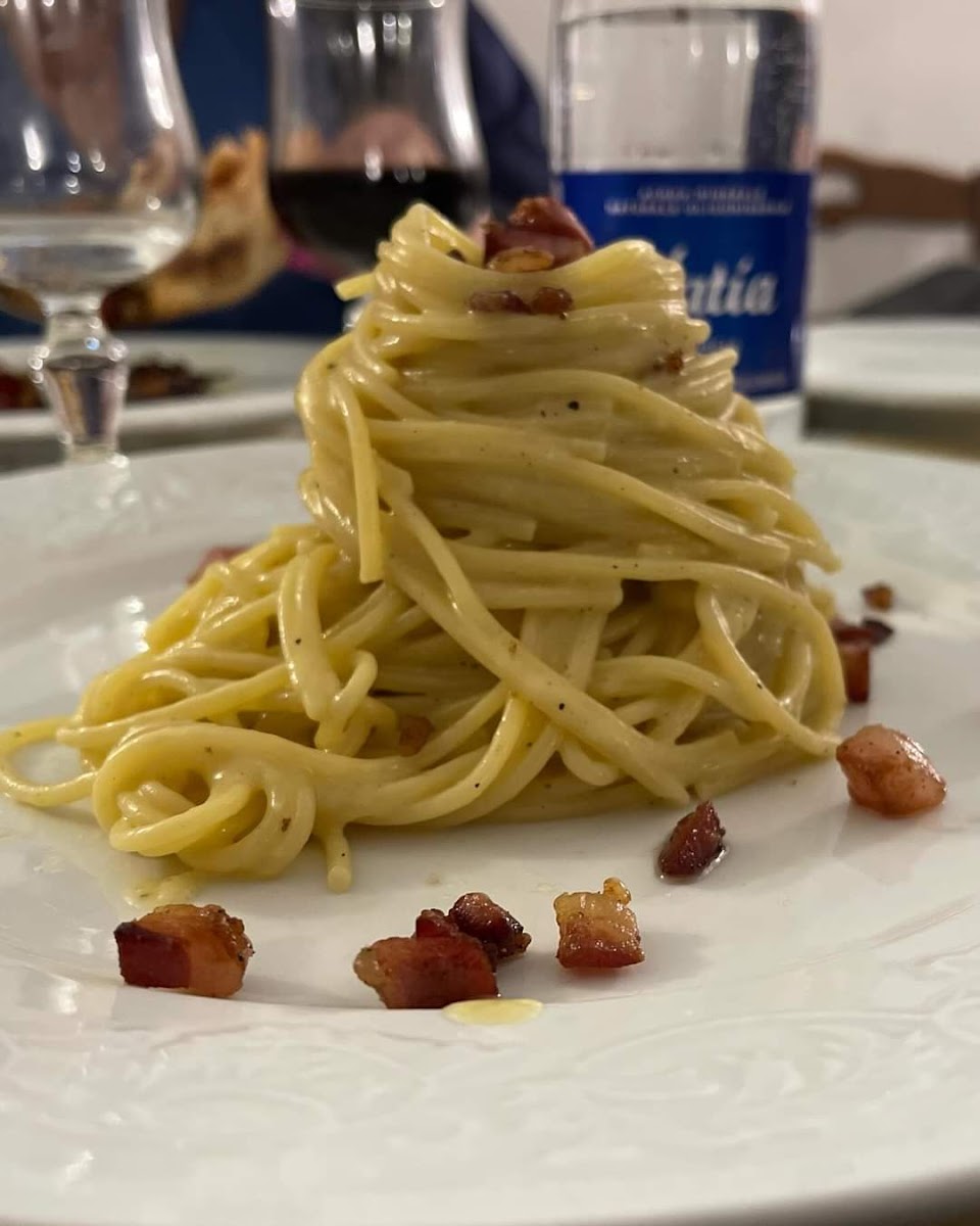 La Taverna Del Pozzo 2 - Ristorante - Pizzeria Photos 2